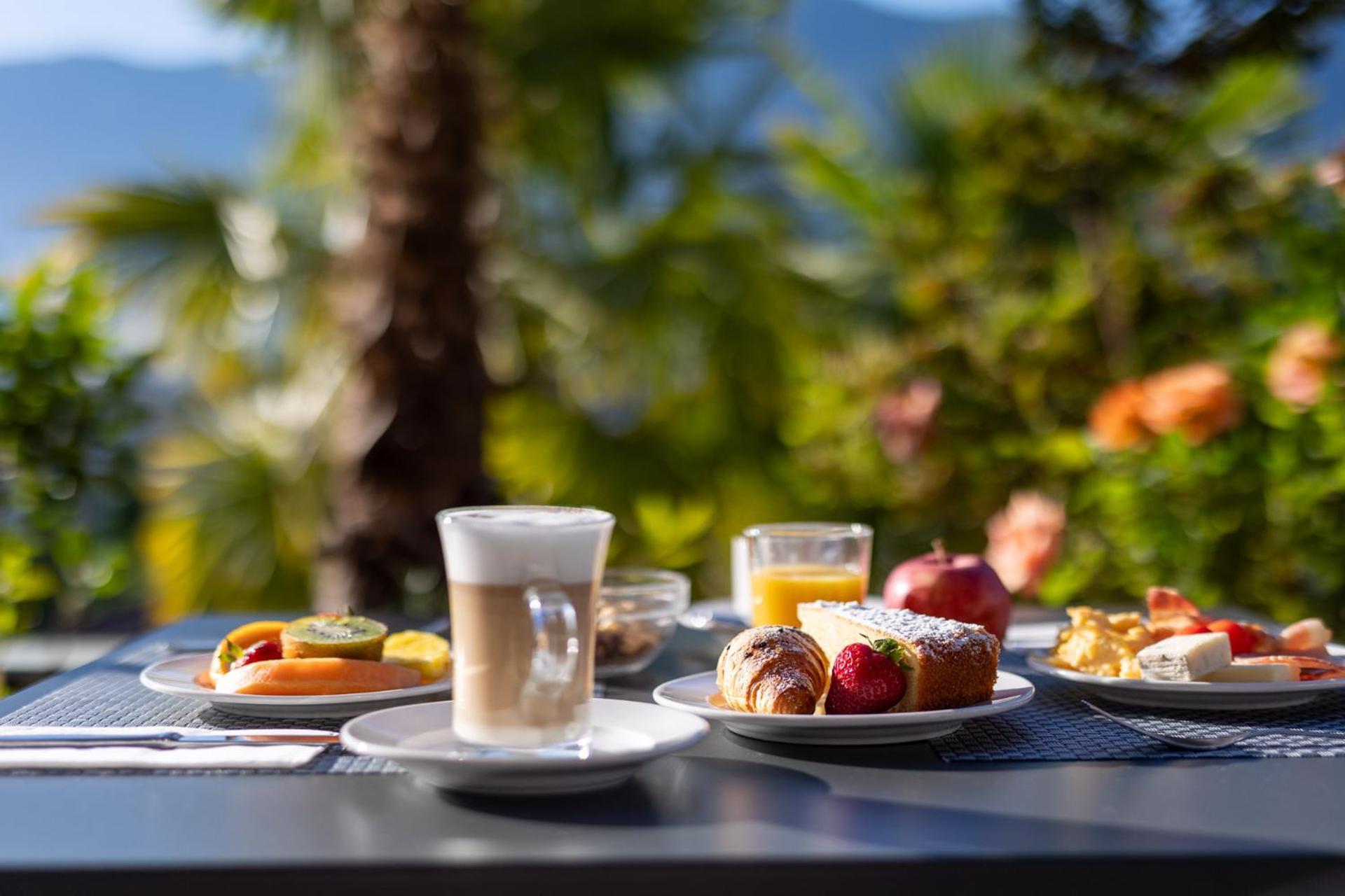 Easy Stay By Hotel La Perla أسكونا المظهر الخارجي الصورة